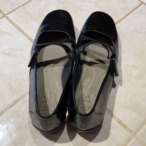 Life Stride Casual Black Shoe